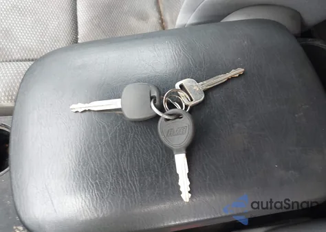 2013 Toyota Tacoma Prerunner V6 z USA, uszkodzony, nr VIN 5TFTU4GN4DX036619